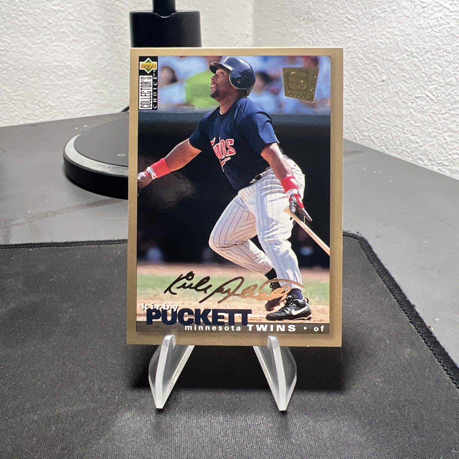 1995 Upper Deck Collector's Choice Special Edition - Kirby Puckett #230 Gold Sig