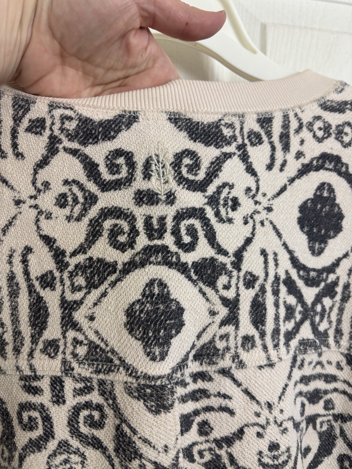 FP Movement  Geometric Cropped Pullover Pockets T… - image 3