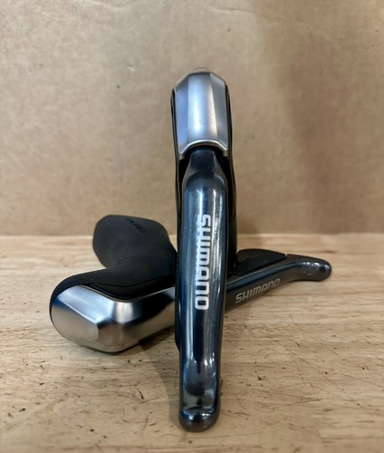 NEW Shimano ST-R785 Di2 Hydraulic Disc Brake Levers - NO calipers included