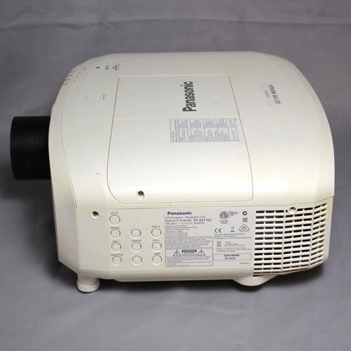 Panasonic LCD Projector PT-EZ770Z WUXGA 6500 Lumens 1089 Lamp Hours - Picture 7 of 10