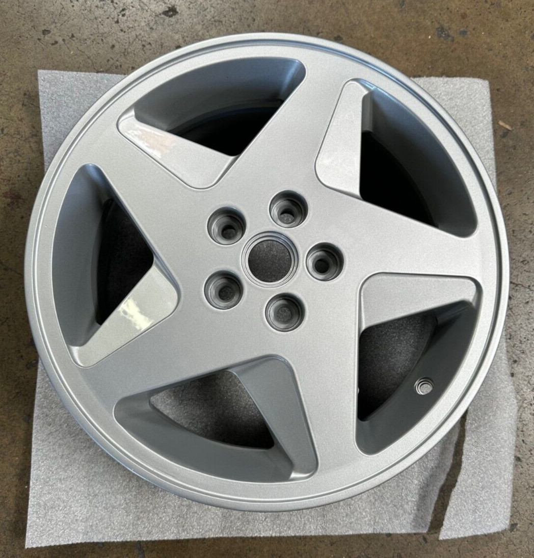Ferrari 348, LH, Left Front Wheel, Refinished, Used P/N 136531