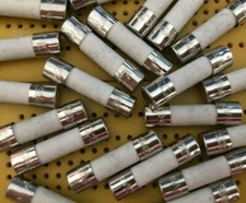 T3.15A 250V Fuse 5 x 20mm Anti Surge Time-Lag Ceramic Cartridge Multi