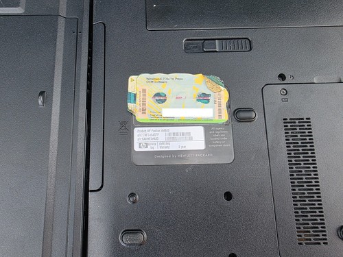 4 x Laptop Konvolut /HP /Asus/ Toschiba /Fujitsu/Siemens ungeprüft Teile - Bild 13 von 14