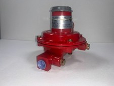 MEC MEGR-1122H-AAJ First Stage LP Propane Regulator 1/4 x 1/2 NPT 8-12 PSI