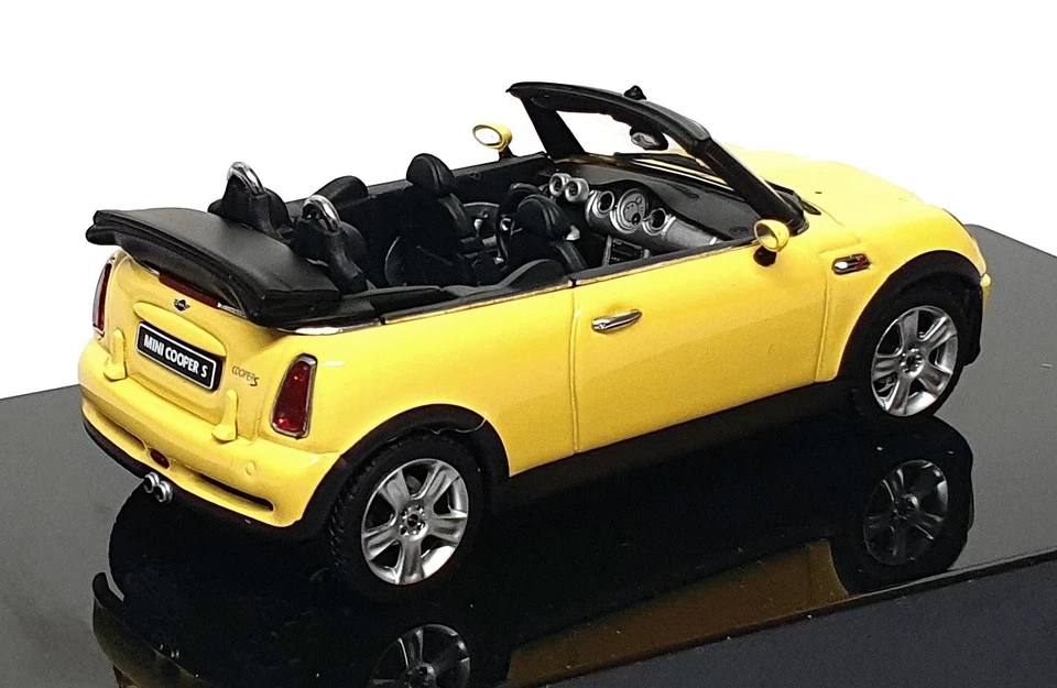 Autoart 1/43 Scale Diecast 54851 - Mini Cooper S Cabriolet - Yellow - Image 2 of 4