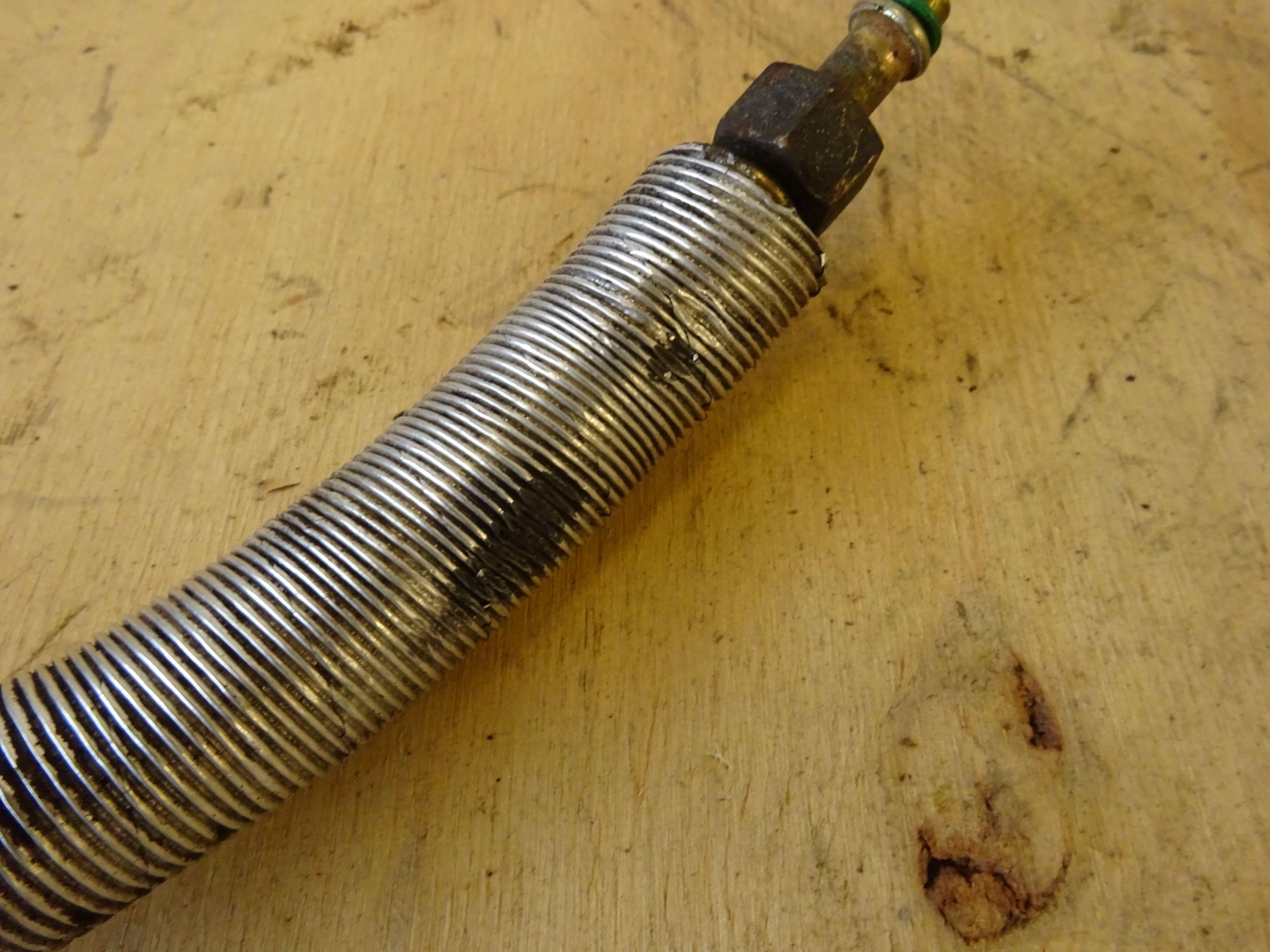 A/C LINE FROM CONDENSER TO UNDERFLOOR FERRARI F355 95