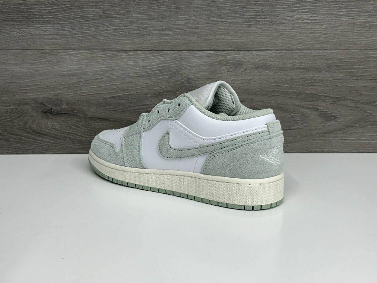 Nike Air Jordan 1 Low SE “Seafoam” White Green Sail Youth GS