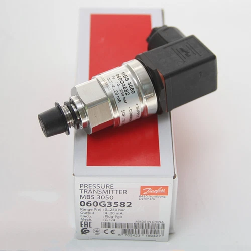 1PCS NEW DANFOSS 060G3582 Pressure Transmitter Fast Ship#QW - Picture 2 of 3