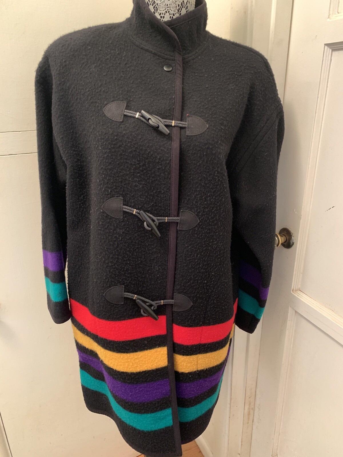 VTG Pendleton knockabouts Black Wool Toggle Rainb… - image 2