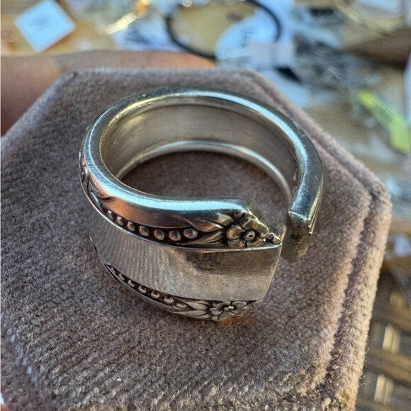 Vintage solid sterling silver SPOON ring!! Amazin… - image 12