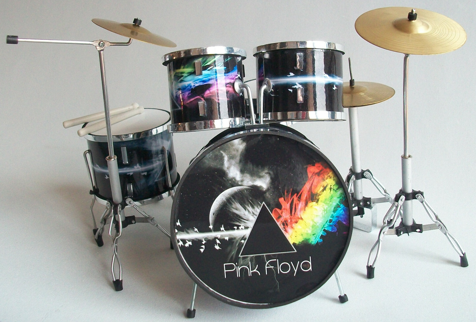 Batterie miniature Pink Floyd en bois déco de table 25 cm - 3