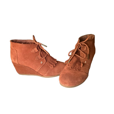 Toms | Size: 7 | Desert Wedge Brown Suede