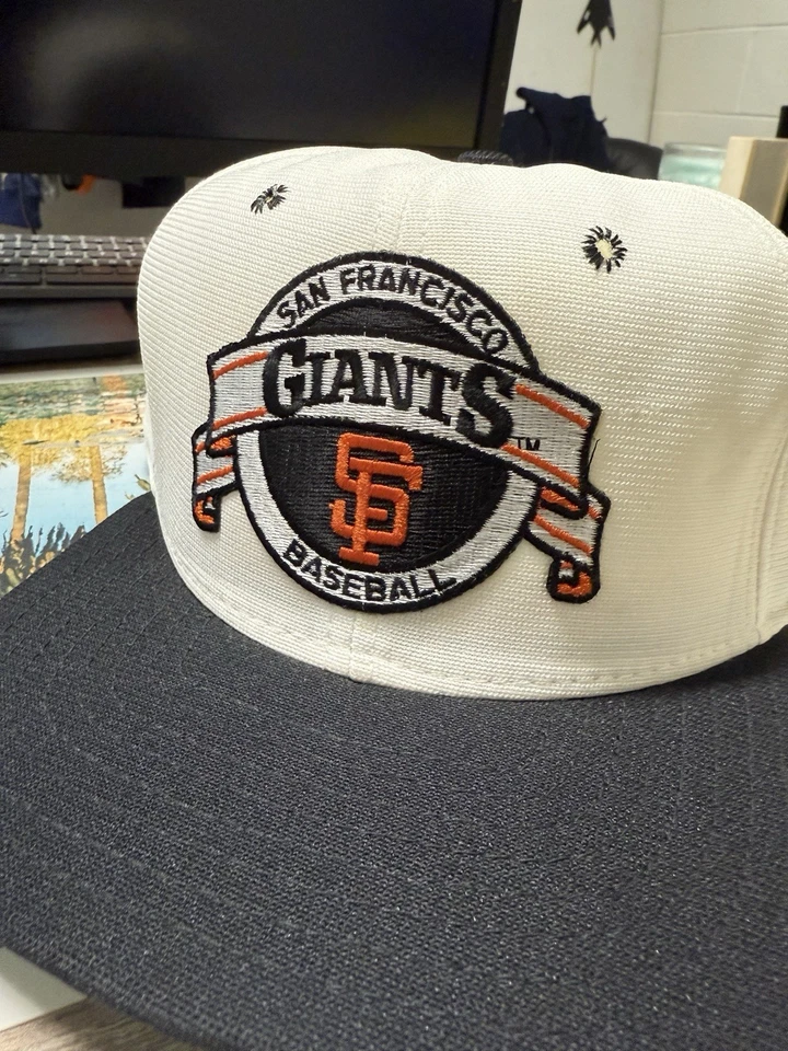 复古 SF 巨人 New Era Snap Back 帽子 Dead Stock MLB — 第 2/3 张图片