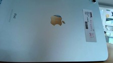 APPLE A2696 IPAD