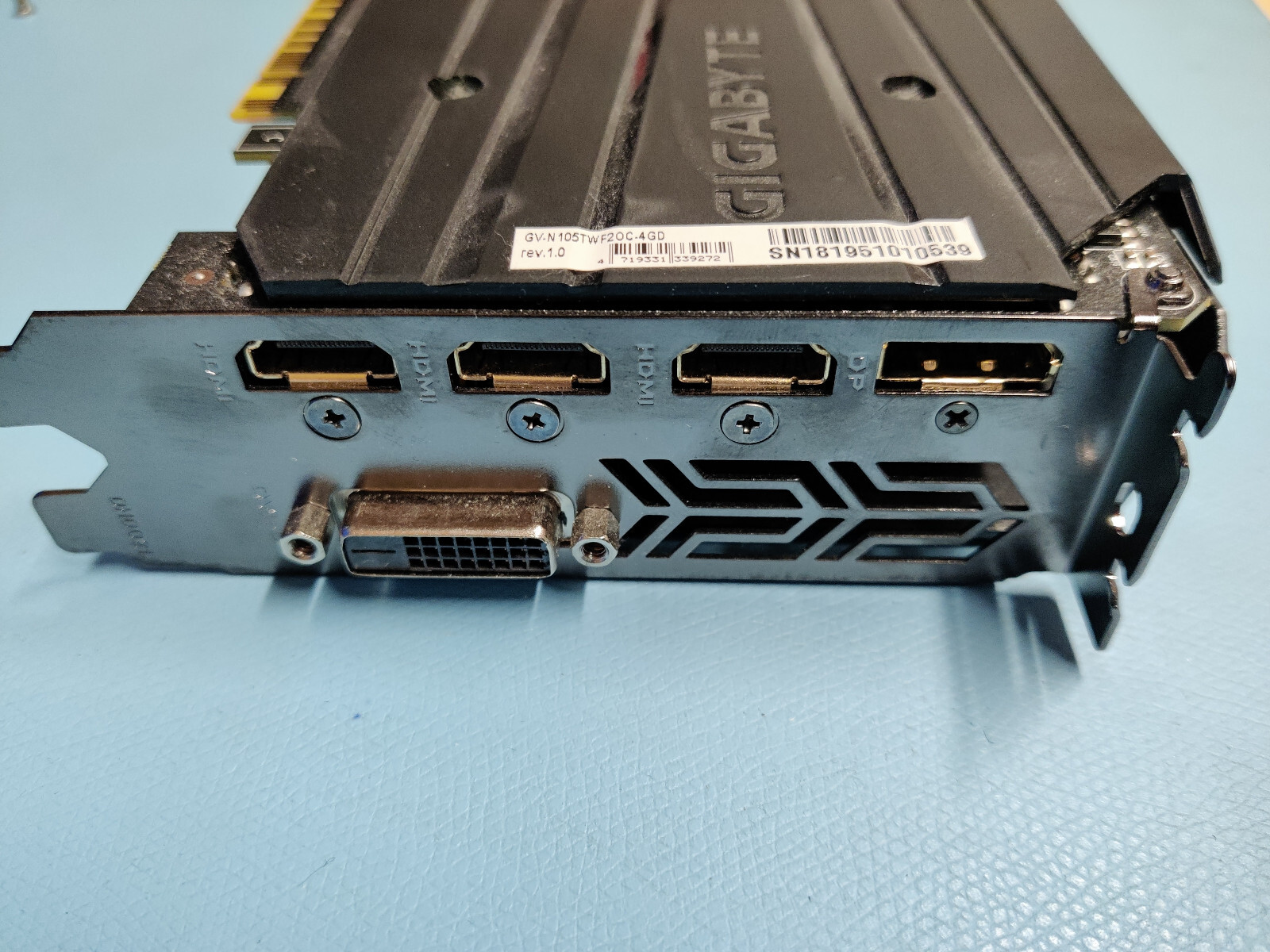 GIGABYTE GeForce GTX 1050 Ti 4GB Grafikkarte - GV-N105TWF2OC-4GD ...
