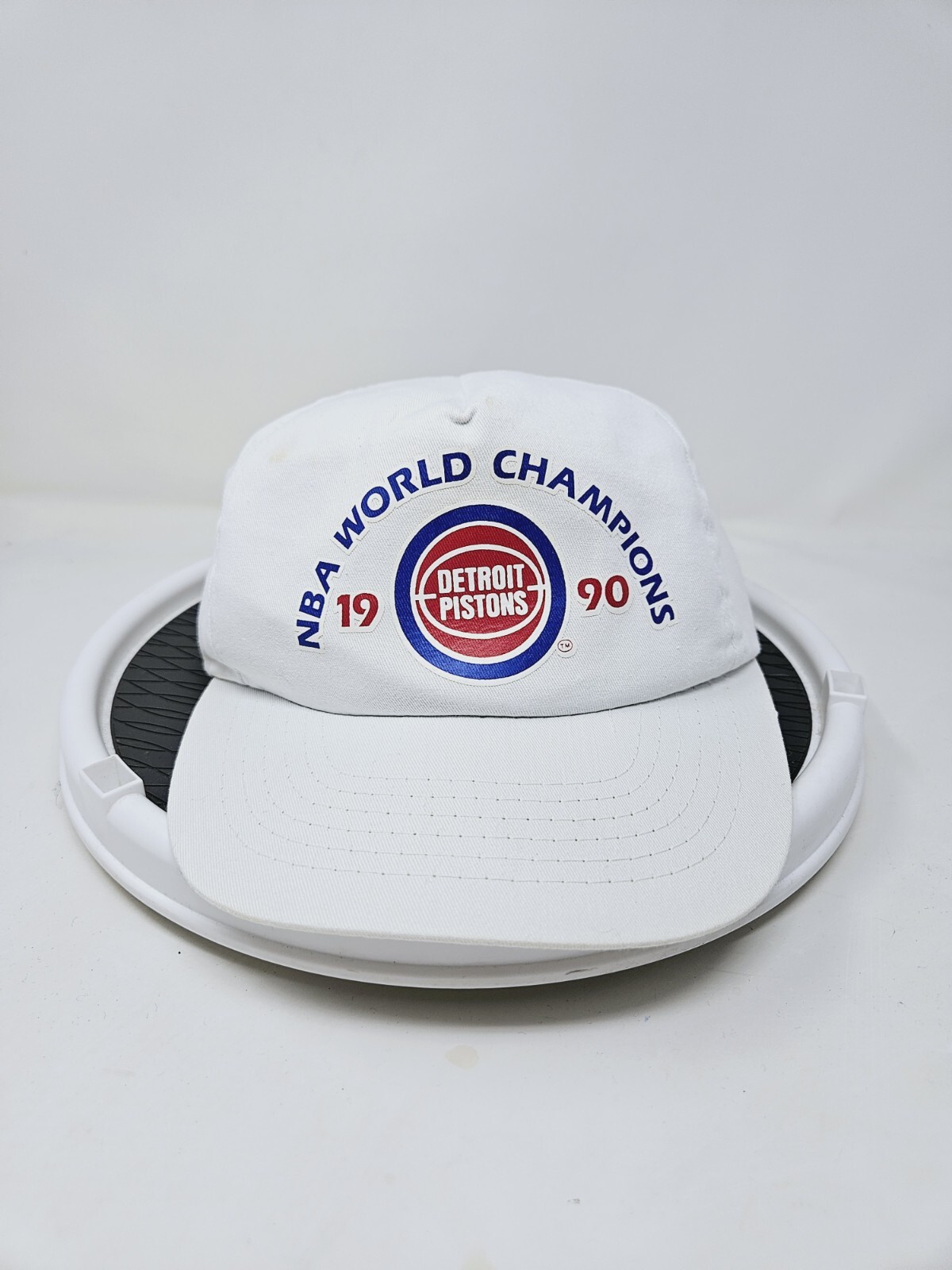 Vintage 1990 DETROIT PISTONS WORLD CHAMPIONS HAT SNAPBACK NBA BASKETBALL Used