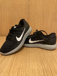 good work shoes for nurses