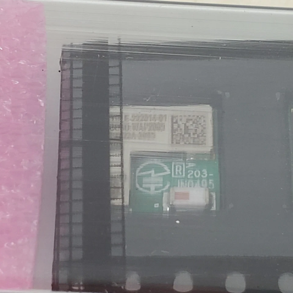 Módulo Bluetooth CYBLE-222014-01 FCC ID WAP2005 EZ-BLE Creator Module 7922A-2005 Foto 2 de 4