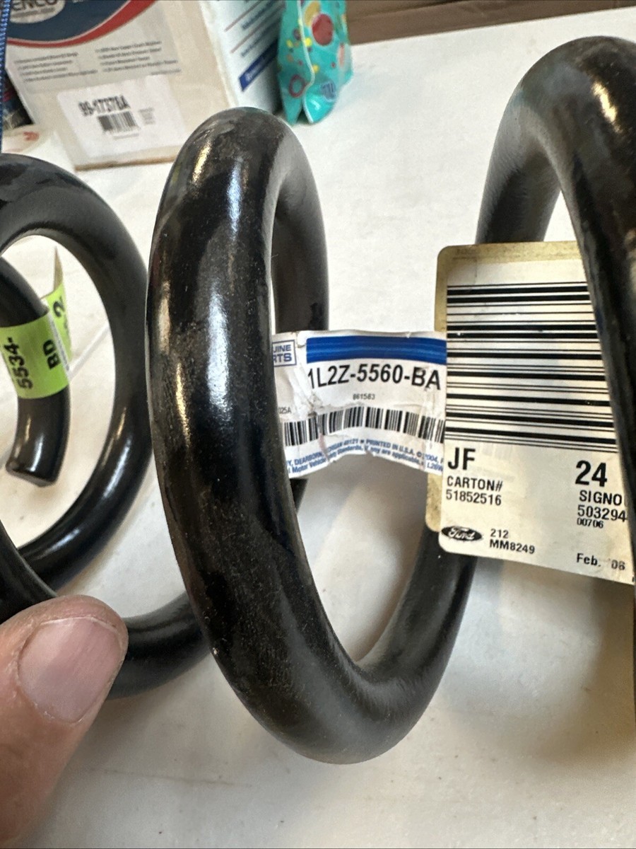 プーリップ Genuine Ford explorer rear coil spring OEM 1L2Z-5560-BA | eBay