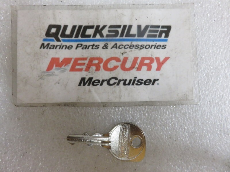テレビ KIYO0311 Z95 Genuine Mercury Quicksilver 30431129 Key OEM