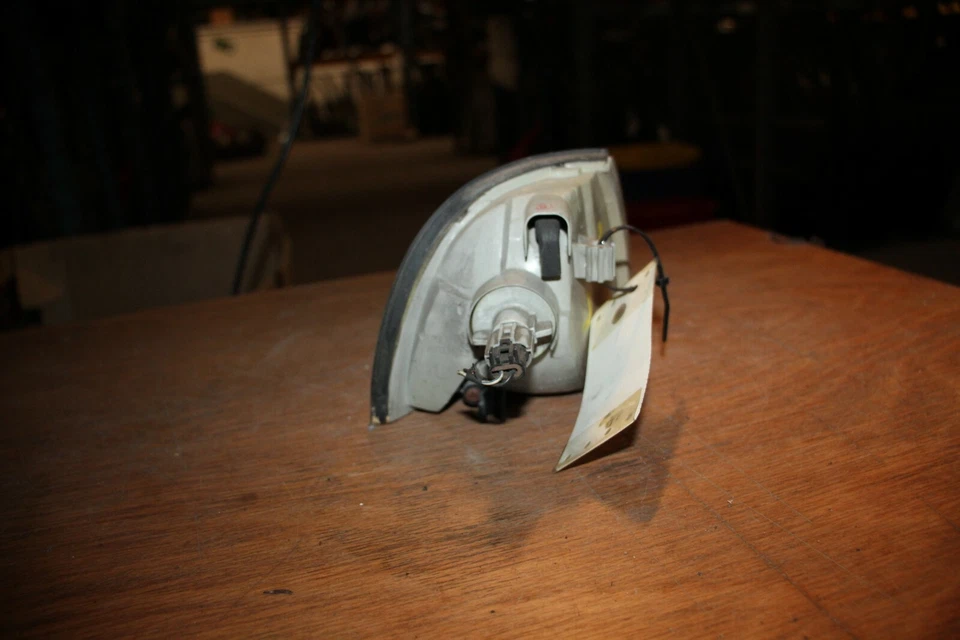 DAEWOO NEXIA (4G) 95-97 *BLINKER VORNE LINKS* 05/1996 WEISS - Bild 2 von 2