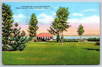 Vintage Postcard, Petoskey Michigan, Little Traverse Bay from Lookout Park