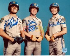 ERIK ESTRADA PONCH LARRY WILCOX JON ROBERT PINE SARGE SIGNED 8X10 CHIPS TV SHOW 