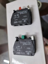 100 PCS of ZBE101 Contact Block, 10 A, 600 V, 1 Pole, ZB4 Series, Screw, SPST-NO