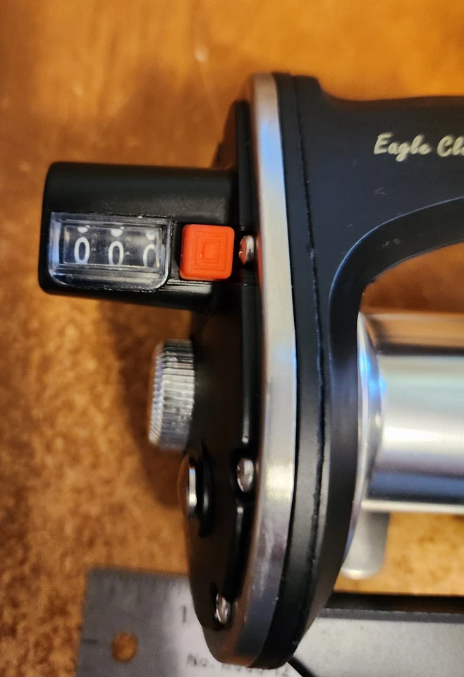 EAGLE CLAW REEL JC600-30D W/line counter - NEW -  Lot 3407 - Image 2 of 4
