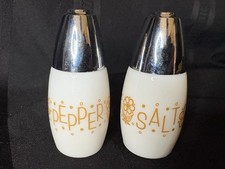 Vintage Gemco Westinghouse Butterfly Gold Salt Pepper Shakers - Pyrex Corelle