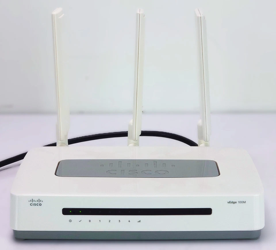Cisco vEdge 100M 4G LTE Modem Router 5 Port Gigabit RJ-45 1x PoE vEdge 100M-AC - Bild 4 von 4
