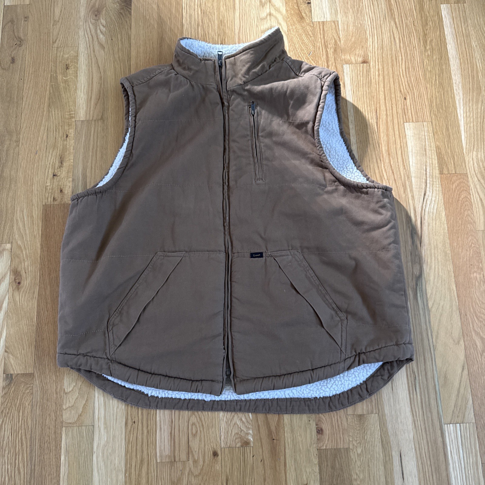 Premium Lee Sherpa lined vest xl zipper quilted Heavy Duty.  Never Worn