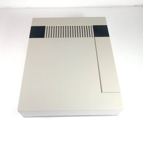 Nintendo NES Console Bundle 2 Controllers Zapper Mario Duck Hunt Cleaned