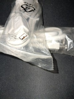 2x IEEE 1394 FireWire Kabel weiß E240426 AWM 20276 80°C 30V VW 1