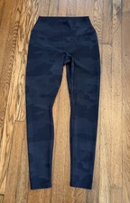 Alo Yoga Black Gray Camo Print High Waist Leggings SZ L 87370