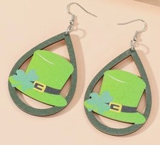 Lucky Wooden St. Patricks Day Dangle Earrings Leprechaun Hat Clover NEW