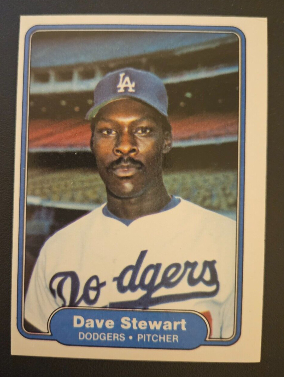 1982 Fleer #24 Dave Stewart RC! Los Angeles Dodgers