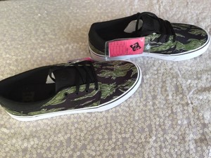 quiksilver canvas shoes