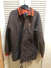 thirtytwo Lightweight Snowboard Jacket Rider Driven rival jacket season FA'17