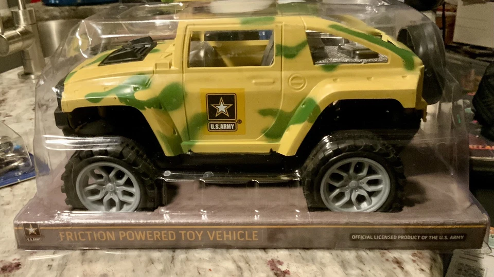 Комбо игрушка Hummer армии США Tactical Recon Unit & Friction Powered, НОВАЯ! - Изображение 2 из 4