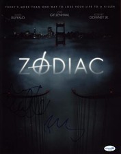 Robert Downey Jr. & Mark Ruffalo "Zodiac" AUTOGRAPHS Signed 11x14 Photo ACOA Robert Downey Jr. & Mark Ruffalo "Zodiac" AUTOGRAPHS Signed 11x14 Photo ACOA