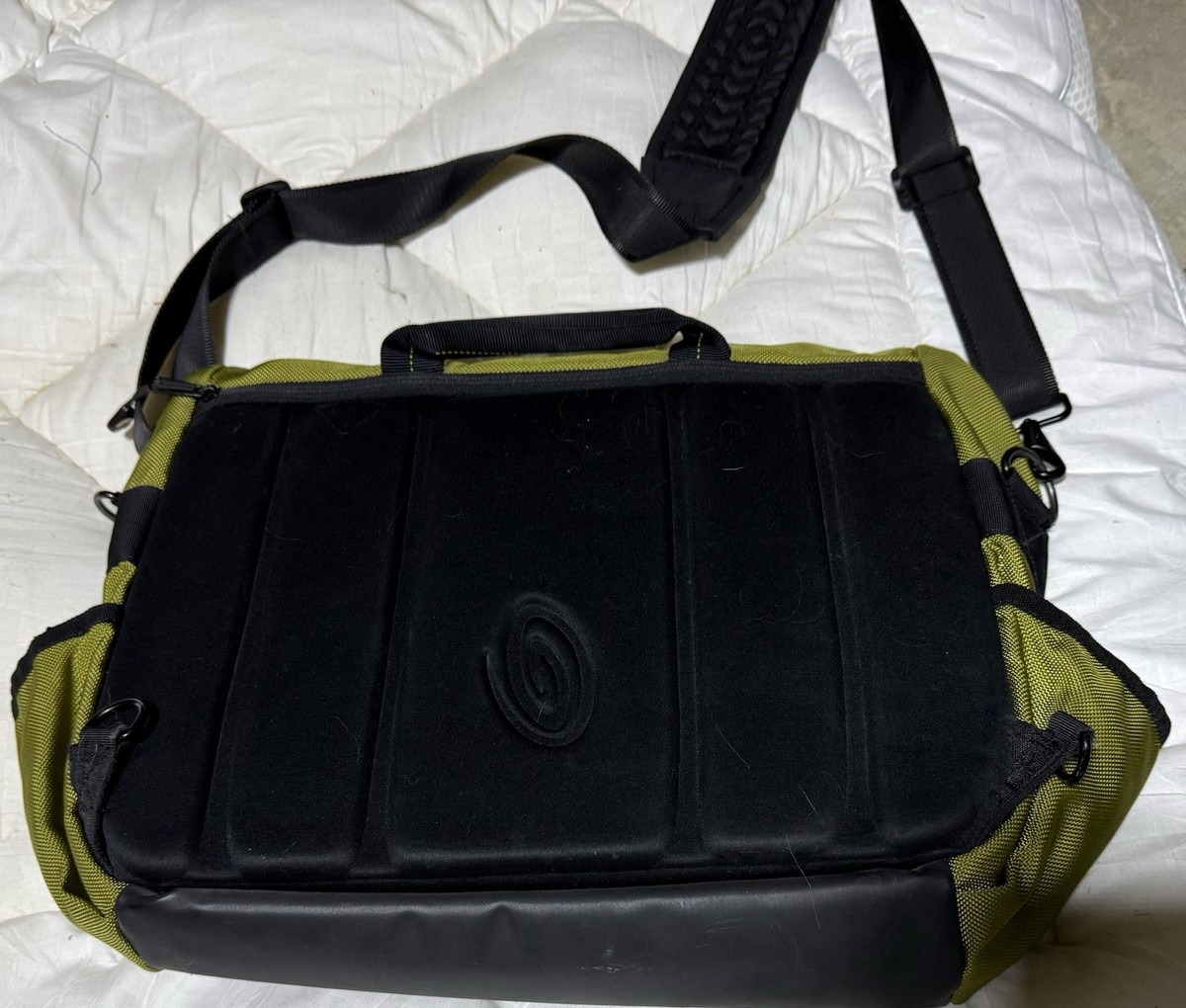 timbuk2 グリーン メッセンジャーバッグ Timbuk2 Green/Black Messenger Bag. Command Messenger Bag. | eBay