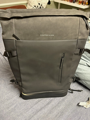 Kapten & Son Rolltop Rucksack Schwarz einfarbig Laptopfach Reißverschluss