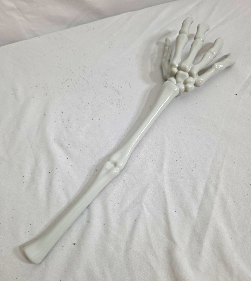 White Skeleton Arm&Hand 13