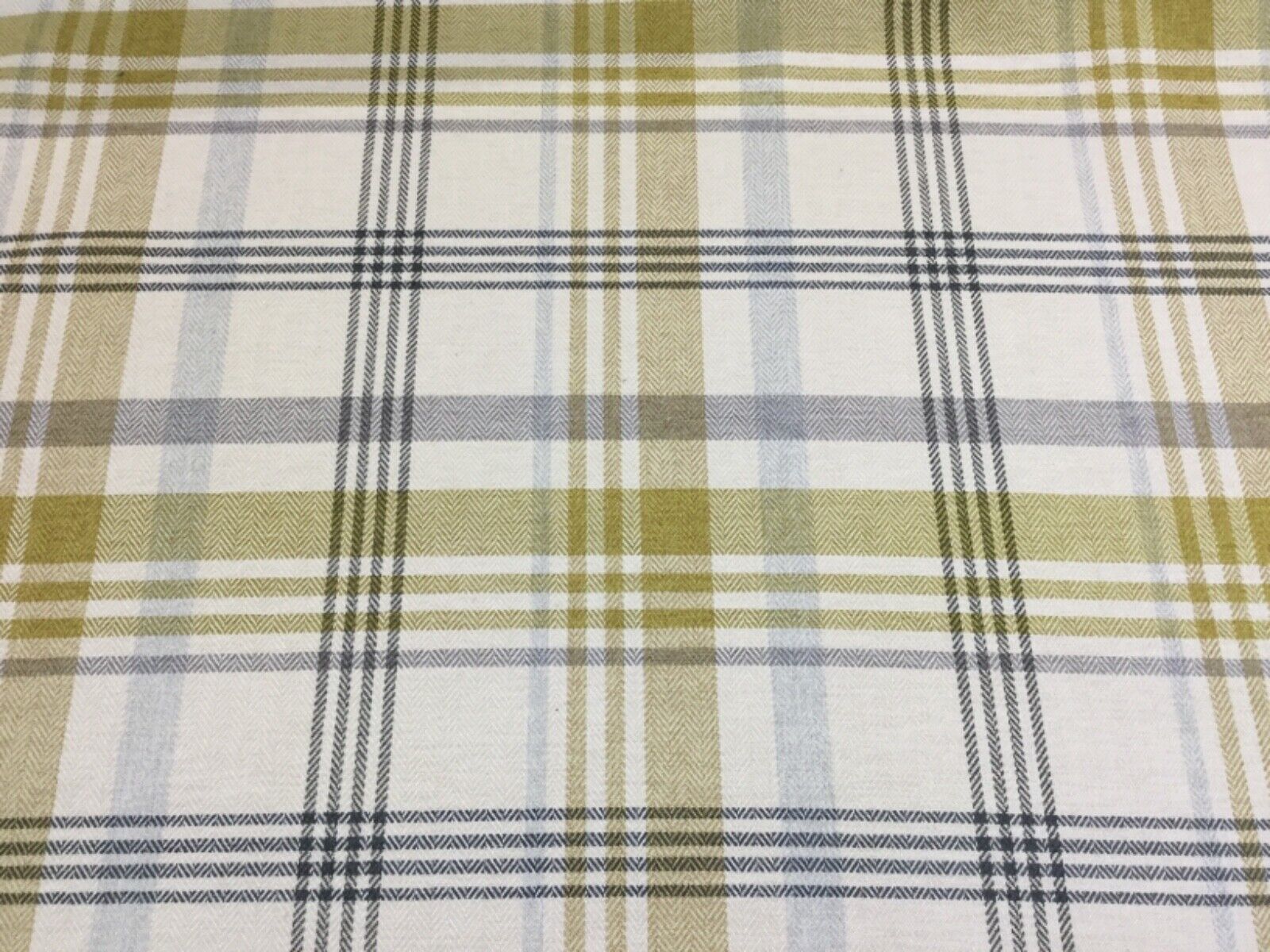 Picture 4 of 8