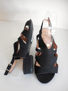 size 9 sandals wide fit