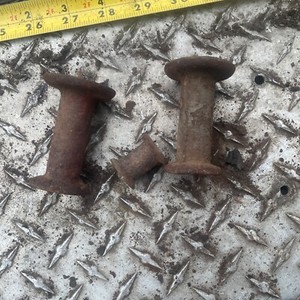 McCormick-Deering OUTSIDE No 5 Endgate Seeder SPACERS