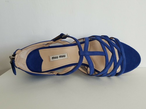 MIU MIU INCREÍBLES SANDALIAS PLANAS GLADIADOR GAMUZA COBALTO UE 36 39.5 ME ENCANTAN LOS ZAPATOS - Imagen 2 de 7