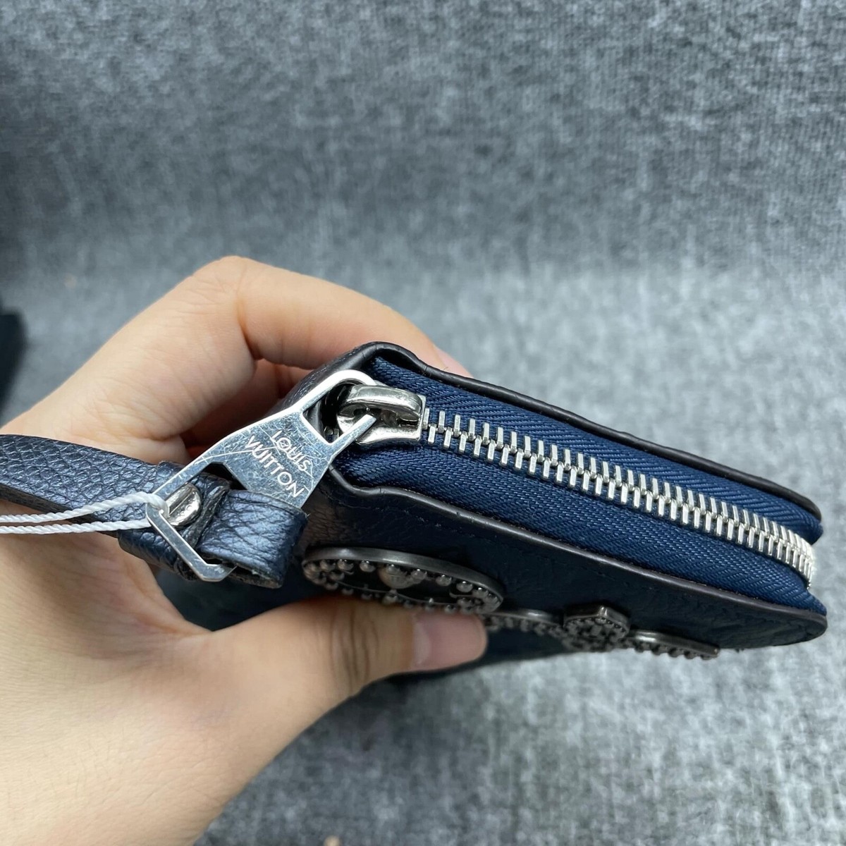 Louis Vuitton M61864 Monogram Empreinte Zippy Wallet - Black | eBay