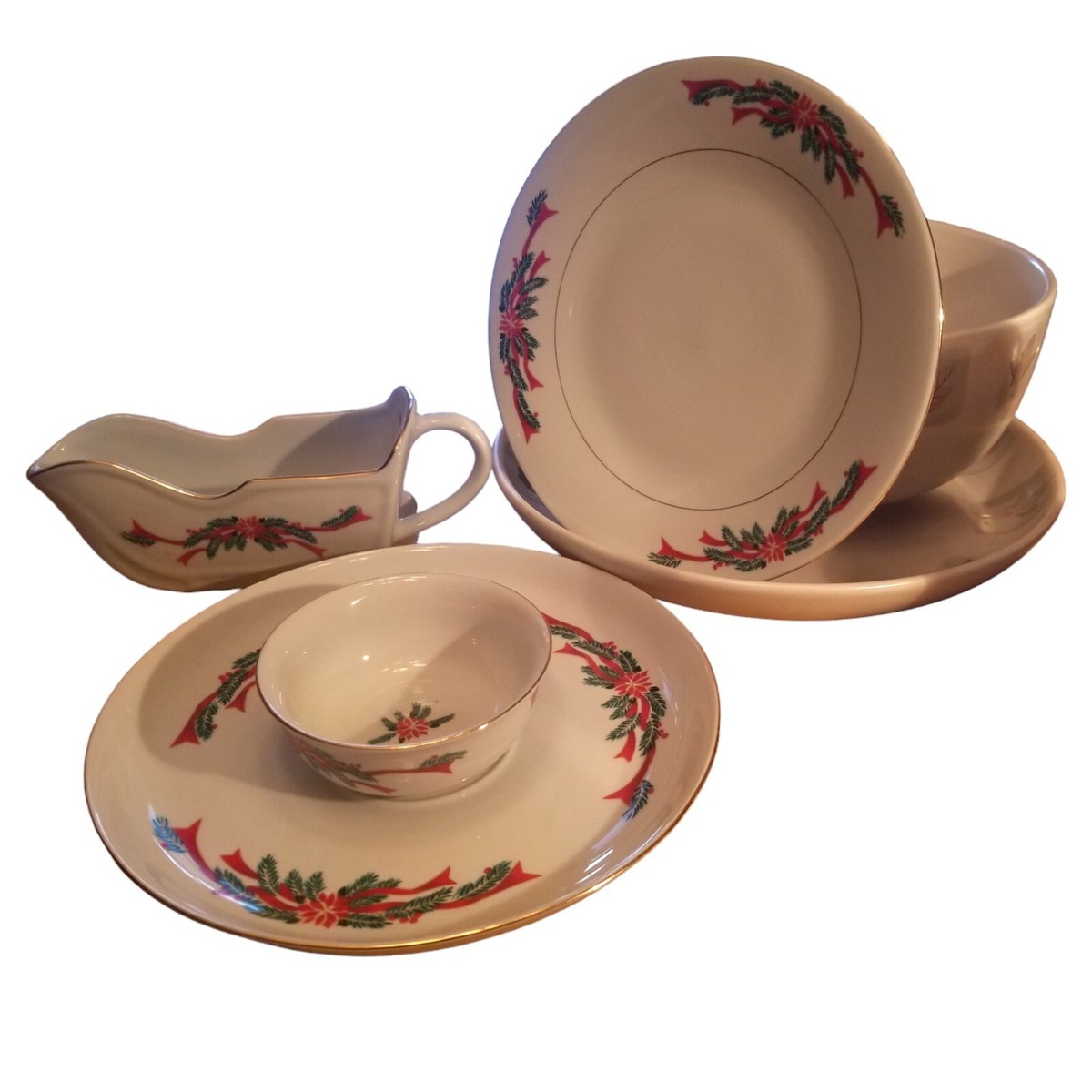 FAIRFIELD TIENSHAN POINSETTIA RIBBON SERVING SET PIECES